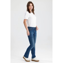 #kadınjean Az Giyilmiş Görünümlü Orta Indigo Boot Cut Kesim MONICA24 Rahat Kadın Jean Pantolon