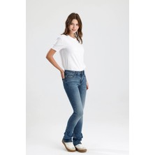 #kadınjean Vintage Renkte Indigo Denim MONICA24 Boot Cut Yumuşak Doğal His Veren Kadın Jean Pantolon