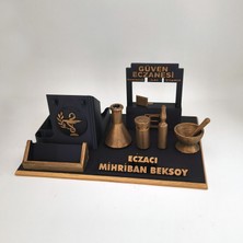 Hediyemix Kişiye Özel Eczacı Masaüstü İsimlik Kartvizitlik - Eczacıya Özel Hediye