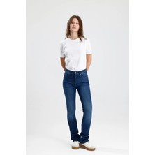 Yeni Sezon Orta Koyulukta Indigo Denim MONICA24 Yumuşak Doğal His Veren Kadın Jean Pantolon