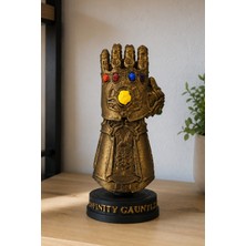 Hunga Thanos Sonsuzluk Eldiveni Figür 12 cm