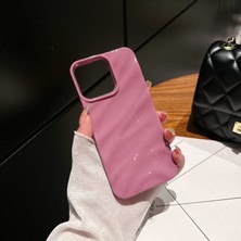 Aksesuarda iPhone 15 Pro Uyumlu Orkide Moru Kabartmalı Dalga Desenli Silikon Telefon Kılıfı Darbe Emici Şık Tasarım