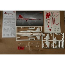 Hakay Demonte Plastik Uçak Maket Kiti - Northrop F-5 A 2000 Modeli