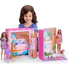 Hakay Barbie'nin Yeni Portatif Evi 2024 Barbie'nin Yeni Portatif Evi 2024, 4 Oyun Alanı ve 11 Dekorasyon Aksesuarı Bulunan Bebek Evi Oyun Seti HRJ76