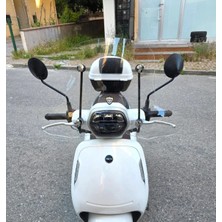 Motocam Qj Vps S 125 Ön Cam 2022-2026 Model 42CM Şeffaf Renkli 4mm Elcikli Aparatsız