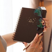 A5 Spiralli Sert Kapak Keten Çizgili Tarihsiz Not Defteri Kahverengi