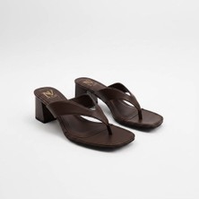 Ne&Ve Shoes Kahve Deri Parmak Arası Kadın Kalın Topuklu Terlik