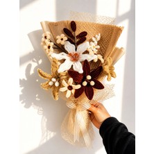 Sevgi Burada Hediyelik Şönil Çiçek Buketi Kahverengi Tonları Çiçek Aranjmanı (Yeni)