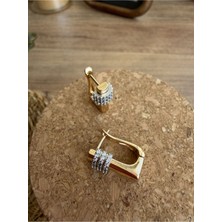 Stainles Steel Gold Geometrik Halka Küpe | Zirkon Taş Detaylı Modern Kadın Küpe
