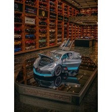 Oyuncak Sahili Bugatti Divo Sport Tarz W16 Dıecast Çekbırak Model Metal Araba Kapıları Bagajı Kaputu Açılır 15X6cm Mate Metalic Füme