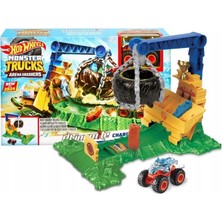 Hot Wheels Monster Trucks Arenada Rhinomite Mücadelesi Oyun Seti HTP18