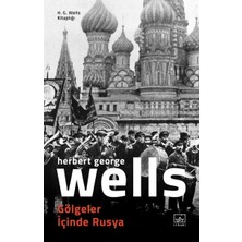 İthaki Yayınları Gölgeler Içinde Rusya