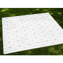 Zemira Promosyonca Tek Kullanımlık Piknik Örtüsü, Su Geçirmez, Hafif Taşınabilir, 140X160 cm (Beyaz Çiz