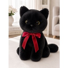 Liora Dünyası Sevimli Siyah Peluş Kedi Oyuncağı – Kırmızı Kurdeleli, Ultra Yumuşak