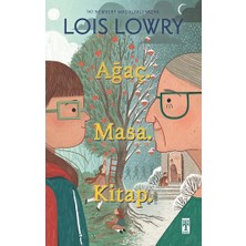 Genç Timaş Ağaç. Masa. Kitap.