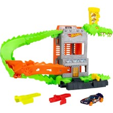 Hot Whells Hot Wheels Düşman Yaratıklar Oyun Seti HDR29-JHL93