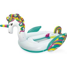 Zemira 19'4" x 13'3"/5.90M x 4.04M Giant Unicorn Island