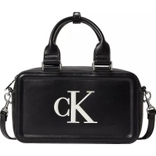 Calvin Klein Kadın Fermuar Kapama Deri Ck Desen Iç Bölme Siyah1 Omuz Çantası LV04F3411G-3L2