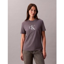 Calvin Klein Kadın Kısa Kol Ck Yazı Detay Bisiklet Yaka Gri T-Shirt LV044E215G-2E9