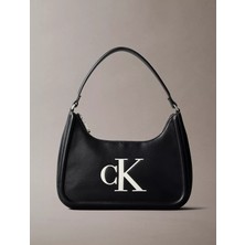Calvin Klein Kadın Parlak Ck Logolu Kısa Askılı Siyah Omuz Çantası LV04F3230G-3L2