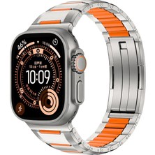 Apple Watch 7 45MM KRD-155 Hibrit Metal Yumuşak Konforlu Silikon Saat Kordonu