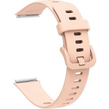 Huawei Band 7 Metal Tokalı Esnek Yumuşak Konforlu Silikon Kordon KRD71
