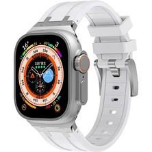 Apple Watch 44MM Metal Tokalı Yumuşak Konforlu Silikon Kordon KRD89
