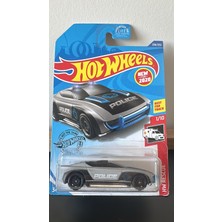 Hot Wheels Alpha Pursuit