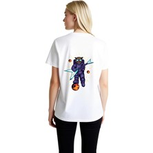 PayBuy Kadın Grafik Baskılı Kısa Kollu Tişört Gitar Çalan Kedi Astronot Uzay Temalı Rahat Kesim Günlük