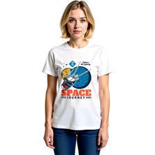 PayBuy Kadın Vintage Uzay Teması Baskılı Tişört Roket Gezegen Astronot Deseni Rahat Kesim Günlük Modern
