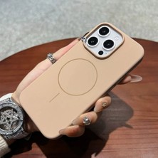 iPhone 14 Pro Max Kılıf Magsafe Şarj Özellikli Pürüzsüz Soft Ruby Silikon Slim Fit Şık Lüks Kapak