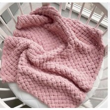 Pembe El Örgüsü Bebek Battaniyesi
