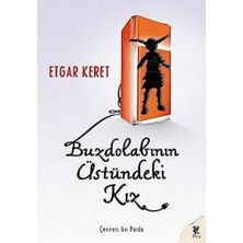 Canarino Buzdolabının Üstündeki Kız