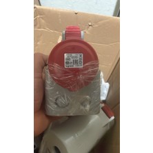Legrand 555159 16A 5p 3p+N+E IP44 Trifaze Sanayi Tipi Duvar Prizi