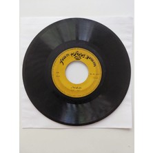 Plakperest Akbar Sedif  -  Solo Kanun / Kanun Taksimi - Iran Dönem Basım  45’lik Plak /kapaksız
