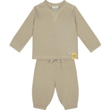 Antebies Organik Gots Sertifikalı Güleryüz Nakış Detaylı, Omuzdan Çıtçıtlı, Uzun Kollu Bebek Tişörtü, Bel Lastikli Bağcıklı Pantolon Takımı