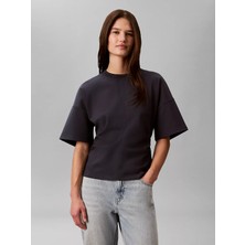 Calvin Klein Kadın Pamuklu Rahat Kalıp Yuvarlak Yakalı Kısa Kollu Lacivert T-Shirt LV047G235G-CGE