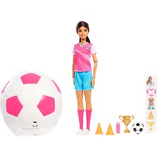 JMK20 Barbie Futbolcu Bebek ve Aksesuarları Team Barbıe Roll N Reveal