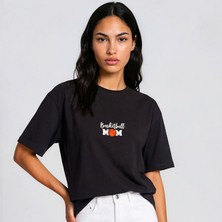 RunGear Up Kadın Basic Siyah T-Shirt - %100 Pamuklu Basketball Mom Nakışlı Kadın Tişört - Siyah %100 Pamuk Relax Fit Spor Basic T-Shirt - Basketbol Spor Kadın Tişört