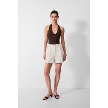 Vatkalı Pensli Loose Fit Mini Şort