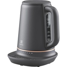Electrolux E7K1-6BP Explore 7 Kettle | 2400W, 1.7l Kapasite, Kireç Filtresi, Otomatik Kapanma, Sıcak