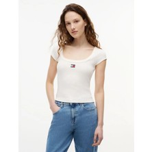 Tommy Hilfiger Tommy Hılfıger Kadın Marka Logolu Günlük Kullanıma Uygun Bbeyazz T-Shirt DW0DW22793 Ybh