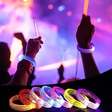 Hace Bazaar LED Işıklı Pilli Işıklı Rengarenk Kalın Bileklik Işıklı Bilezik Karışık Renk 1 Adet (K95)