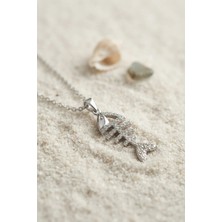 Inure Jewelry 316L Çelik Zincir Gümüş Renk Minimal Zirkon Taşlı Balık Kılçığı Kolye