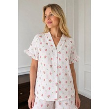Bella Notte Ekru Gül ve Fiyonk Desenli Kısa Kollu Şortlu Pijama Takımı