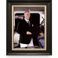 Giyense Tablore Siyah Varaklı Paspartulu Çerçeveli Atatürk Tablo A157