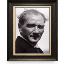 Giyense Tablore Siyah Varaklı Paspartulu Çerçeveli Atatürk Tablo A273