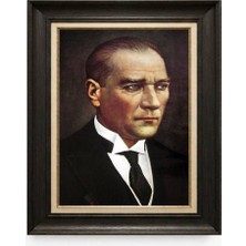 Giyense Tablore Siyah Varaklı Paspartulu Çerçeveli Atatürk Tablo A356