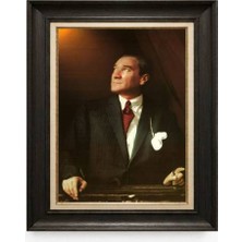 Giyense Tablore Siyah Varaklı Paspartulu Çerçeveli Atatürk Tablo A293
