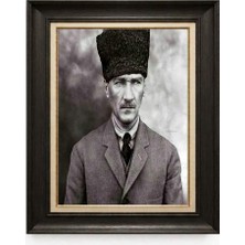 Giyense Tablore Siyah Varaklı Paspartulu Çerçeveli Atatürk Tablo A35